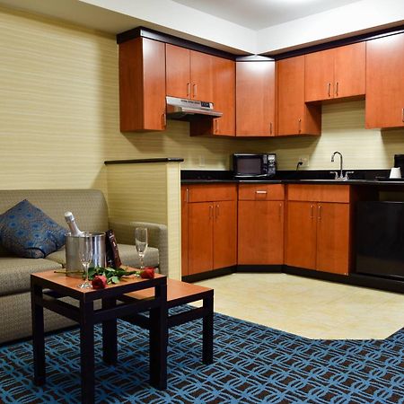Fairfield Inn Hartford Airport Windsor Locks Ngoại thất bức ảnh