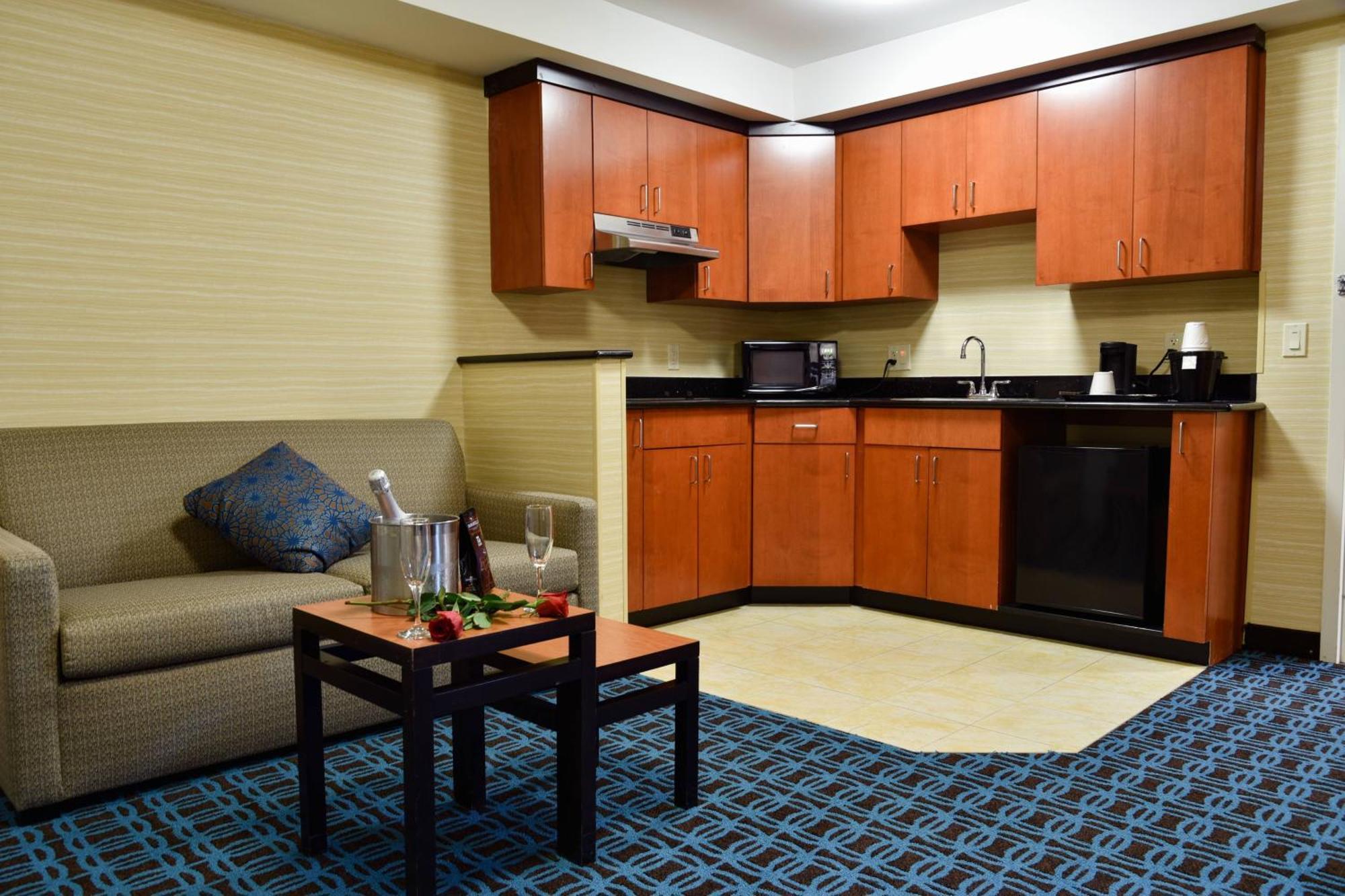 Fairfield Inn Hartford Airport Windsor Locks Ngoại thất bức ảnh